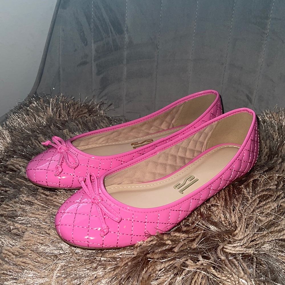 Pink Flats ✨ NEW